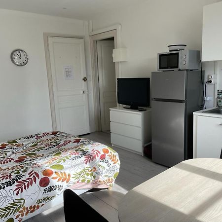 Appartamento Studio meublé et lumineux 20m2 Vittel Esterno foto